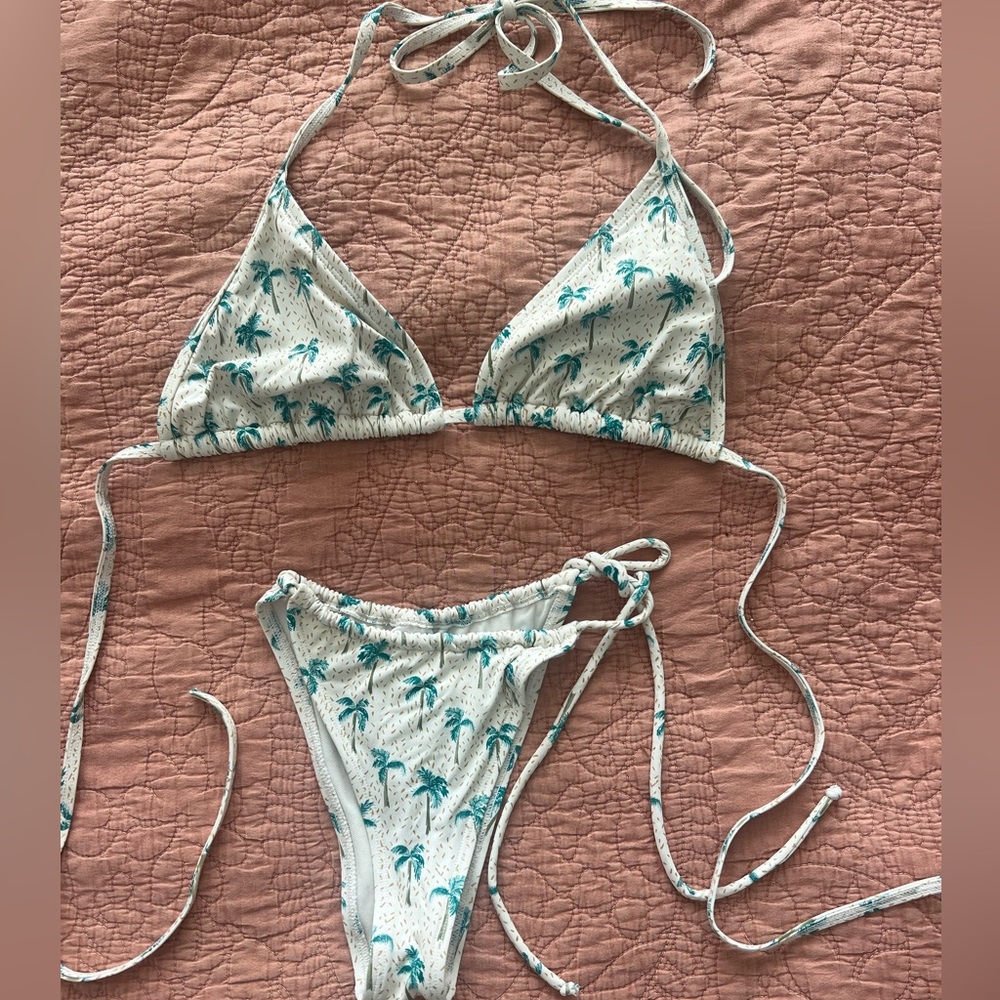 Eidon Bikini